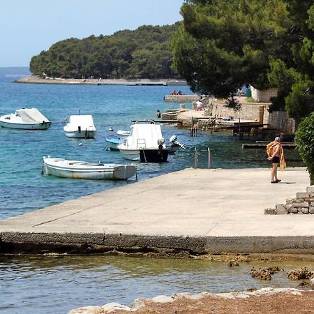 Apartments With A Parking Space Mali Lošinj Eksteriør billede