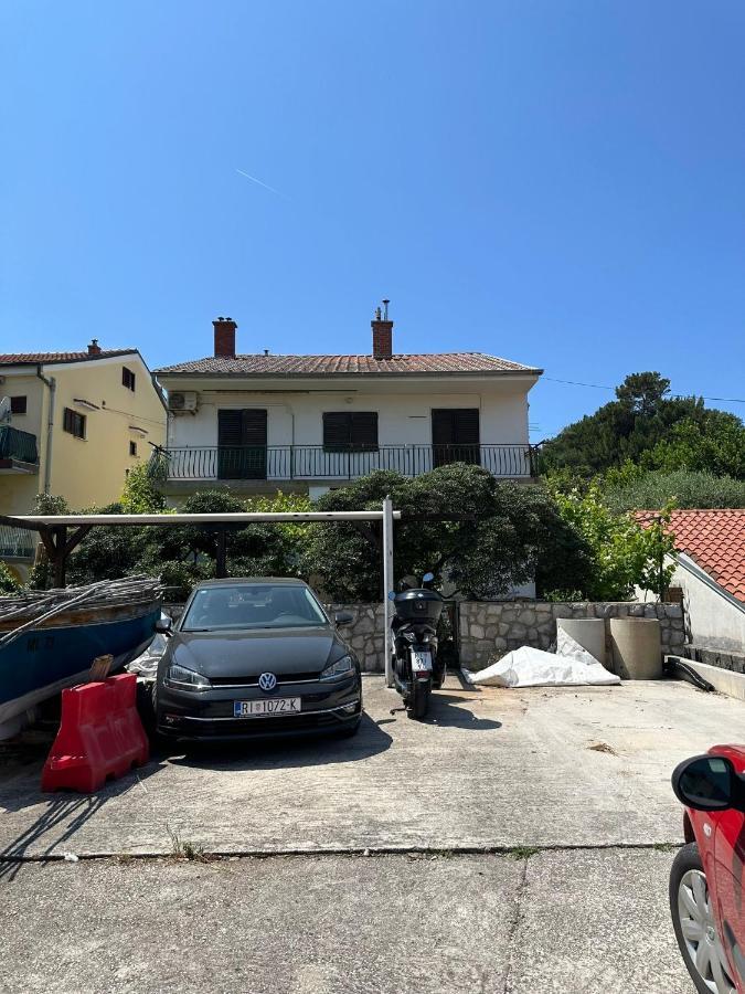 Apartments With A Parking Space Mali Lošinj Eksteriør billede